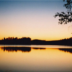 Abendliches Panorama am See in Finnland in der Nähe Ihres Ferienhauses