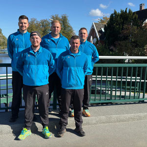 Holz II: Steffen Rewerts, Max Wilts, Mirco Janßen, Timo Ubben und Eike Fahnster