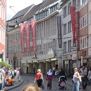 FREIBURG – Sportkaufhaus Sportarena – 4.800 qm