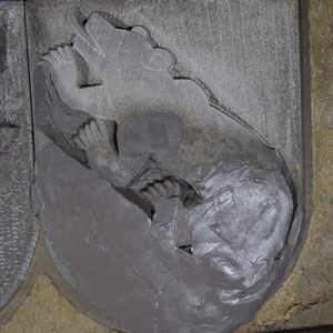 Sustenpass, Restaurierung der Wappen im Scheiteltunnel, André Iseli Steinmetz