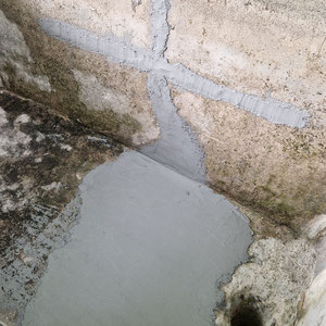 Restaurierung Brunnentorg in Kunststein