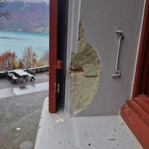 Grandhotel Giessbach Fenstergewände flicken