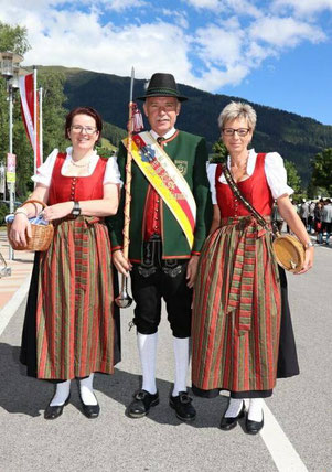 v.l.n.r. Elfriede Gwenger, Franz Pöllinger, Andrea Gwenger