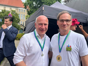 Bürgermeister von Berlin Kai Wegner und Joachim Schmidt Vorsitzender Bürgerverein Altglienicke e.V.