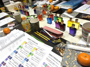 カラーセラピスト勉強会 | 色の意味を深める - 東京・品川のカラー