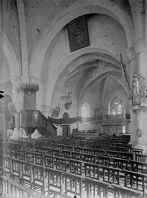 Photo de l'intérieur de l'église hospitalière de Chasseneuil