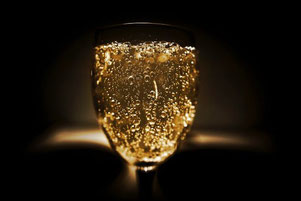 Teure Champagner Marken: Entdecken Sie die edlen Tropfen von Chateau Champagne