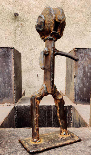 metal art sculpture figurative David Vanorbeek France