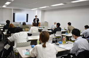 「売れる営業戦略」の作り方講師模様（会計事務所様主催）