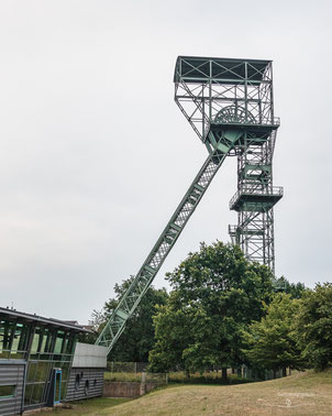 Fördergerüst der Zeche Friedrich Thyssen Schacht 6 in Duisburg-Marxloh im Ruhrgebiet