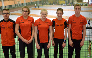 Die U16-Athleten der LG Wittgenstein in Paderborn: (v.li.) Kilian Seidel, Lea-Emelie Dickel, Milena Schmidt, Malin Böhl und Till Marburger.
