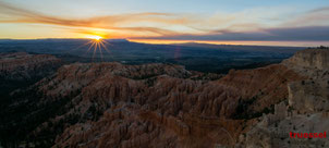 Sunrise from Inspiration Point at Bryce Canyon National Park, Utah, USA.