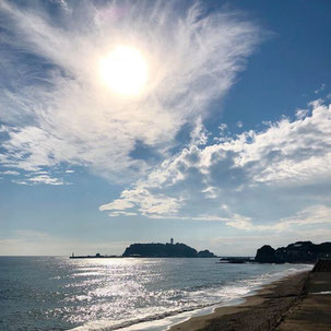 鎌倉高校前から見える江ノ島