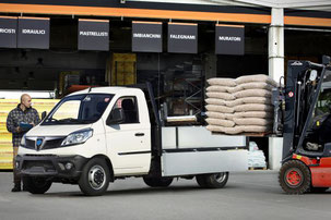 Piaggio Porter NP6 Pick-up Garage Stocker Muttenz 