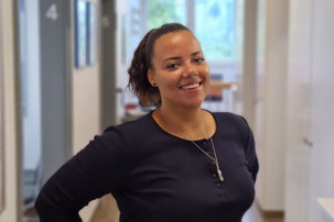 J. Collins, Zahntechnikerin, Dres. Sachse | Kieferorthopäden Kassel