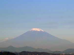 晴れた日には鎌倉山から富士山も見える