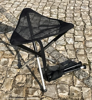 Perfekt für das Fotografieren und platzsparend im Wohnmobil verstaut: der Walkstool
