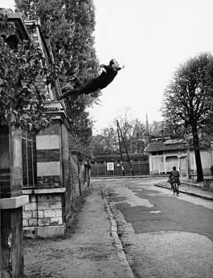 Leap into the Void ~ by Yves Klein - photo Harry Shunk et John Kender