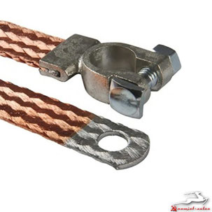 400-3724032 Batteriemasseband mit Polklemme Moskwitsch M400 / M401. Groundstrap with battery clamp Moskvich 400 / 401. Провод от аккумуляторной батареи на массу в сборе с клеммой Москвич М400 / М401.