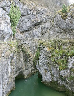 Le pont Saint-Martin