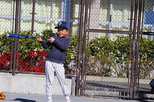 俺の打球を捕った奴、バーン！