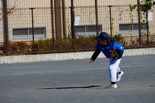 サプライズ登板第一弾KEIS君。地道な練習を重ね、本日再デビュー！　自主練習での好調ぶりを見事に発揮してくれました。好投ぶりにみんな驚いたでしょ？　まだまだ課題がありますので、これからも練習をしましょう。