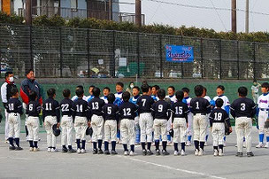 新チーム、初出陣。