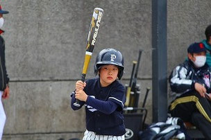 初出場で、出塁したKEIくん。
