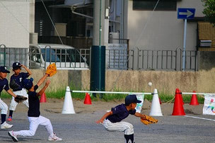 速いから下がれって言ったでしょ！！