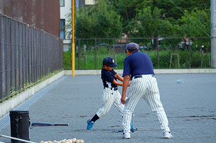 TAKS君、代打の切り札をめざして特訓中