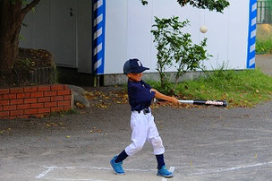 SHU君。　良いスイングですよ。