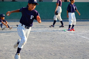 学年で一番足が速いASA君。でも、ちょっとふくらみすぎじゃない?(笑)
