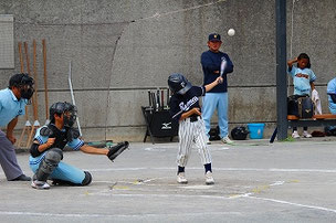 秘技、片手ファール!