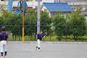 ＴＡＩ君、フライを捕った！　ナイス