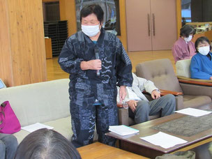 発表時の服装