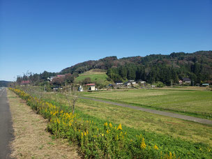 一関市　川崎　堤防から望む神平集落