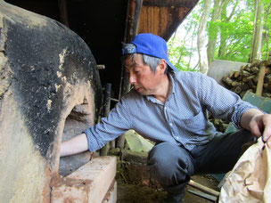 窯の所有者　佐々木英一さん