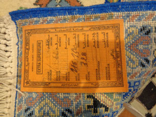 機械織でなく、手織り品のモロッコ産絨毯「ラバト」という証明書です。safiyah morocco 通販shop