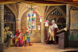 Marionettentheater Märchen an Fäden - Zauberschnupfen