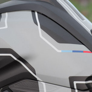 Design auf Folie XRAY speziell für BMW R1200GS 