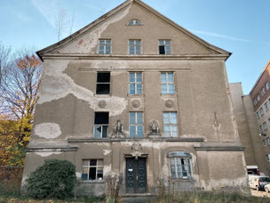The Archive of Decay