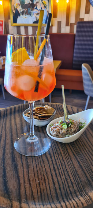 Apérol Spritz, rillettes de sardine 