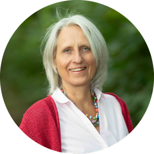 Annette Voigt - Mensch-Tier Coaching und Tierkommunikation - spezialisiert auf Verhaltensauffälligkeiten beim Tier - INNER OCEAN Coaching