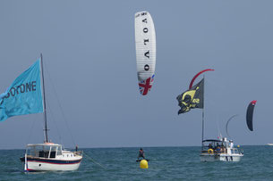 Kitefoil defi kite