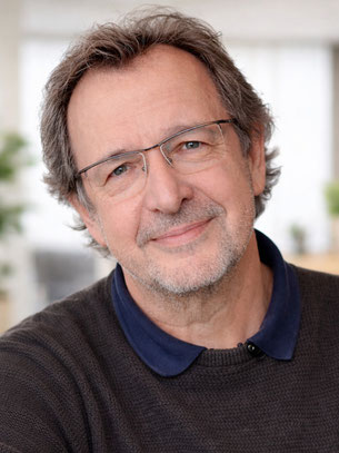 Thomas Koch berät Gastronomen bei der Planung von Windschutzwänden und Gastronomie-Terrassen