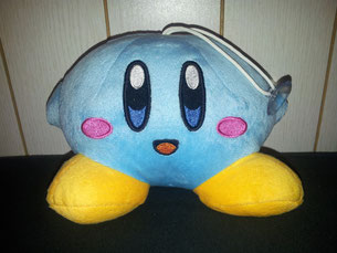 Kirby blau vorne