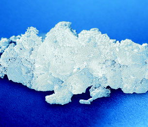 FLAKE OR CRUSHED ICE