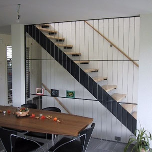 Treppe Innen Metall Holz Handlauf Luzern Willisau Stadelmann Metallbau AG