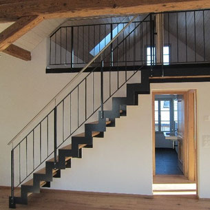 Treppe Innen Metall Geländer Luzern Willisau Stadelmann Metallbau AG