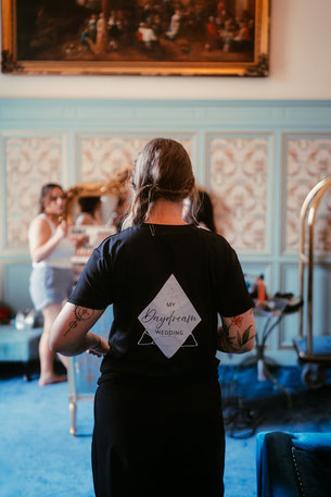 Morgane de My Daydream Wedding en coordination jour J lors des préparatifs de mariage